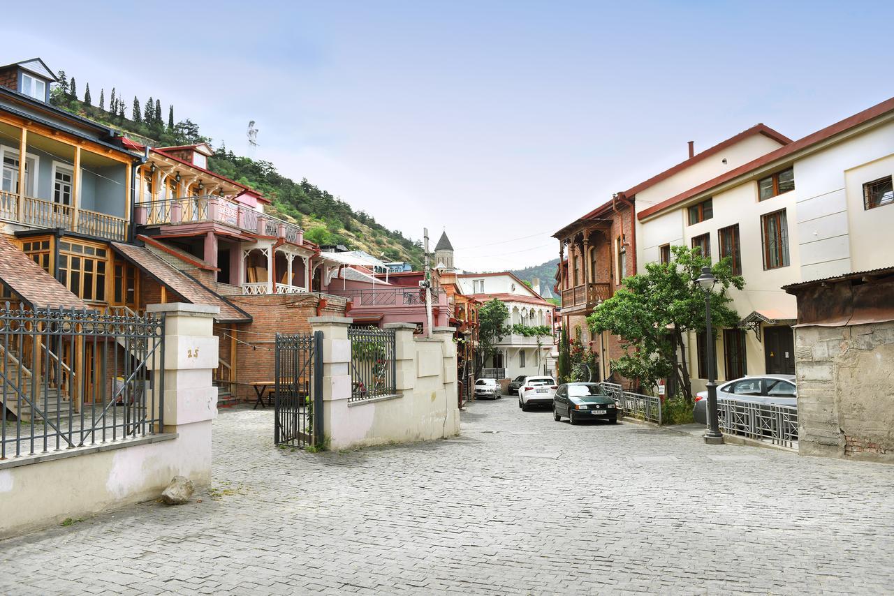 Rk City Hotel Tbilisi Exterior photo