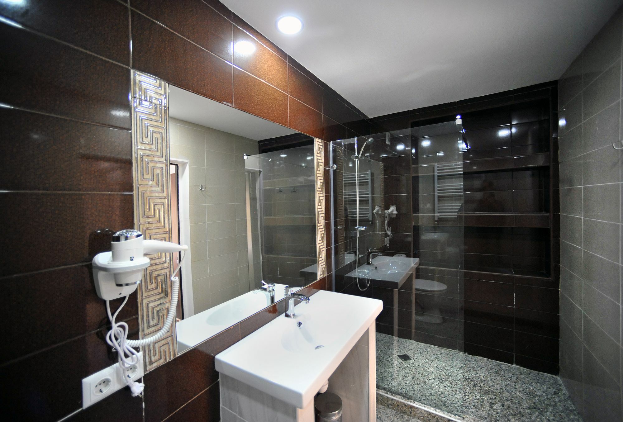 Rk City Hotel Tbilisi Exterior photo